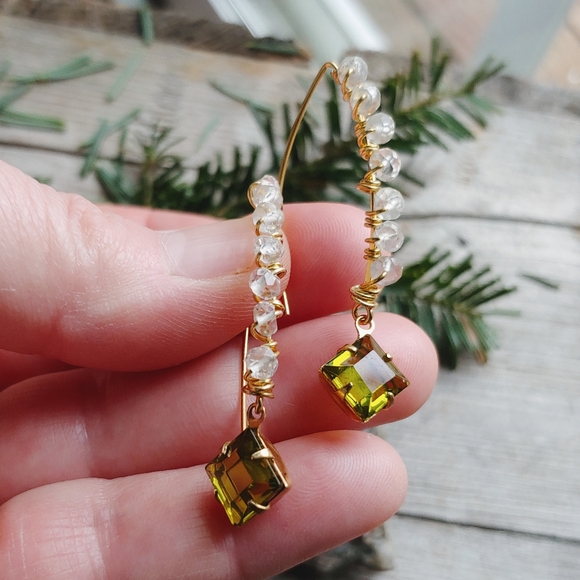 🛑SOLD🛑Natural Green Amethyst & Vintage Crystal - Picture 6 of 9